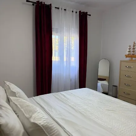 Izzy Appartement Vlorë