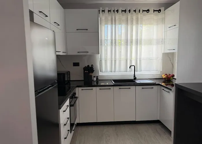 Apartment Izzy Vlore