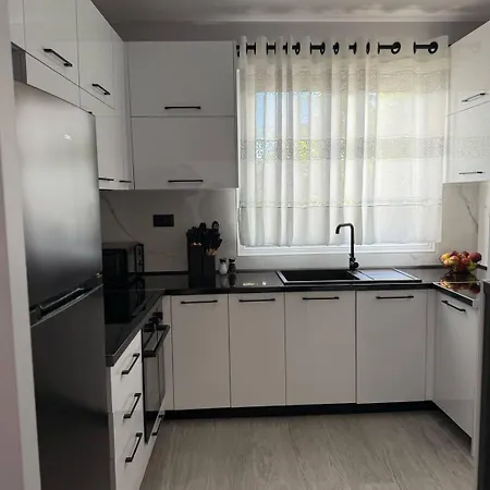 Apartamento Izzy Vlorë